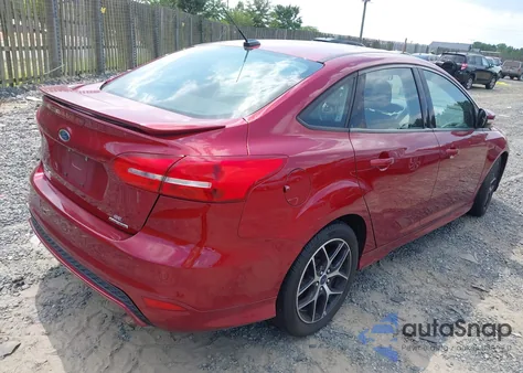 2016 Ford Focus Se z USA, uszkodzony, nr VIN 1FADP3F22GL368167